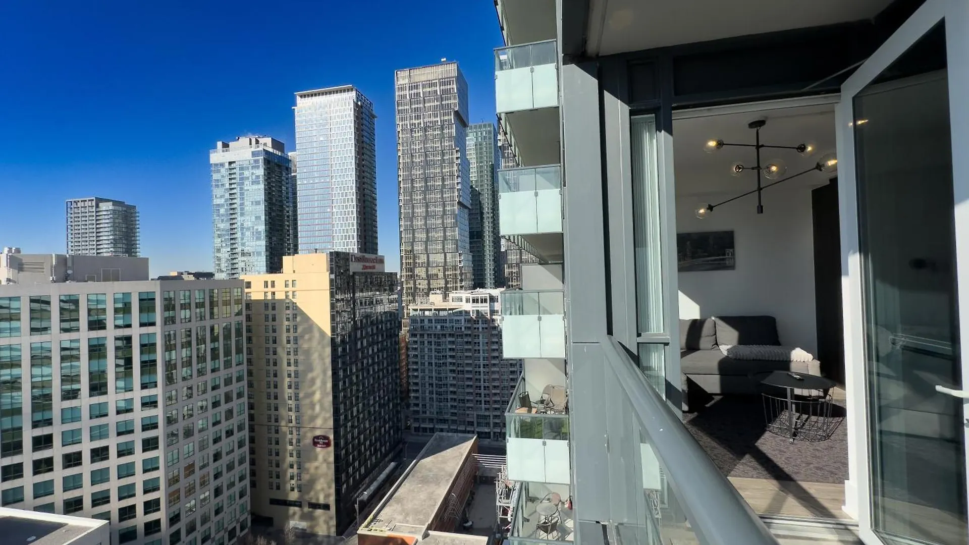 Apartment Comfort Front Suites Cn Tower View & Free Parking Toronto
