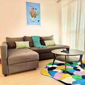 Lush By Cntower - Free Parking Apartment